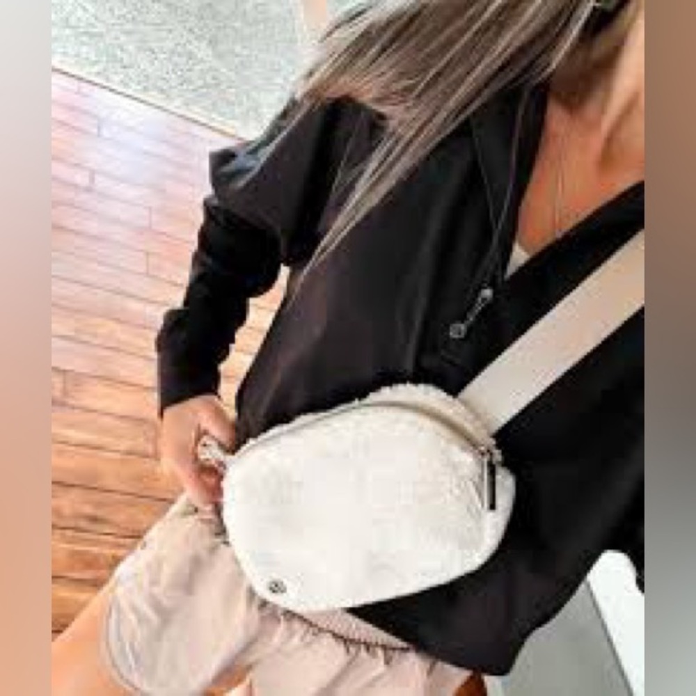 Lululemon Plush Fleece Everywhere Belt Bag Bone/Silver - Rare, Sold Out Style